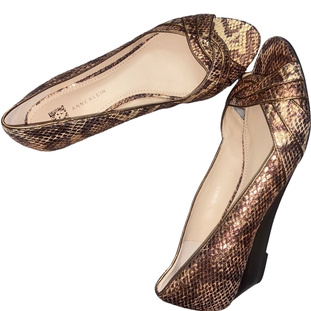 Anne Klein Open Toe Flats  Size 8 1/2